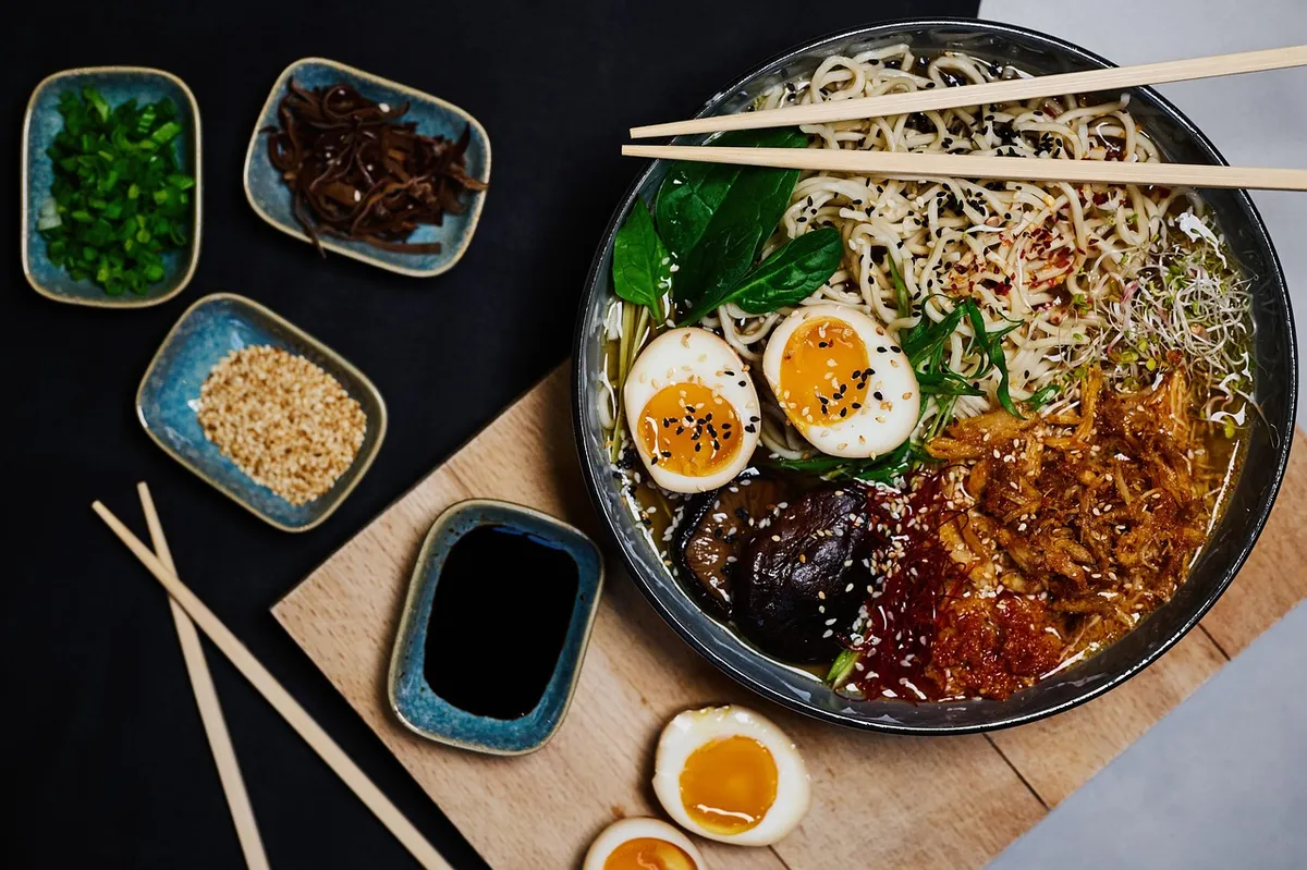 ラメン、うどん、スープ、夕食、卵、食品、アジア、ラメン、ラメン、ラメン、ラメン、ラメン