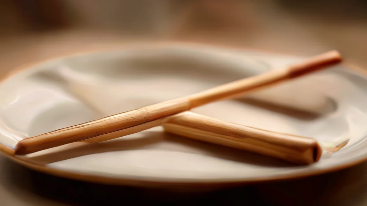 天然木製 chopsticks，手工雕刻，光滑表面，傳統設計